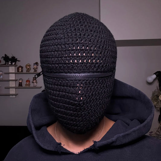 "Lume" Crochet Mask